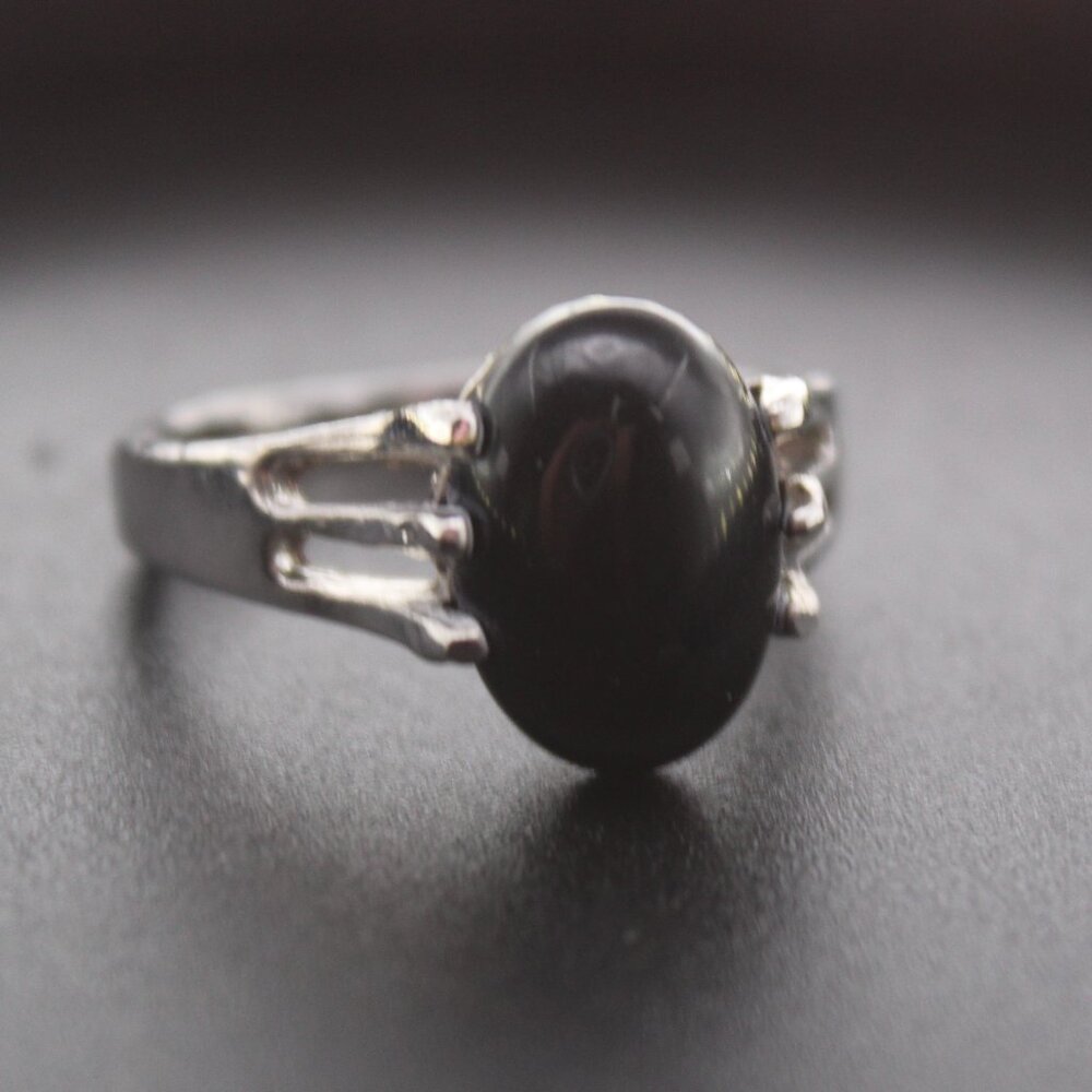 124259-US 10 Round Black Stone Ring.